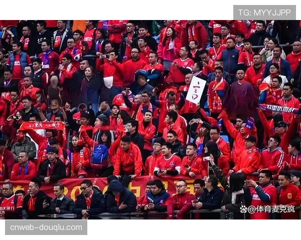 【2026年4月中超联赛·非赛事·调查群众体育:业余联赛兴起模仿中超强队战术风潮,“小范围传控”成为热门 【2026年4月中超联赛·非赛事·调查群众体育:业余联赛兴起模仿中超强队战术风潮,“小范围传控”成为热门